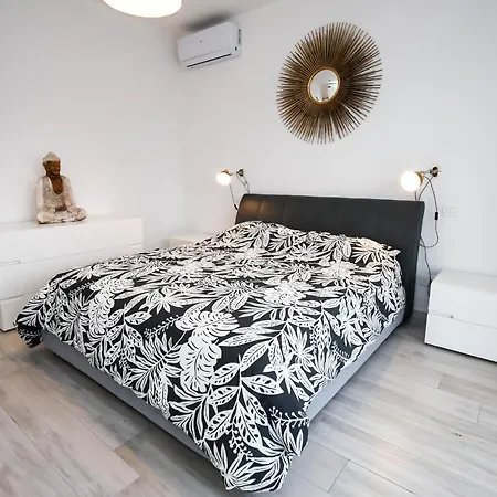 Sole Blu Apartmán *