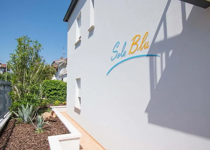 Sole Blu Lägenhet Padenghe sul Garda